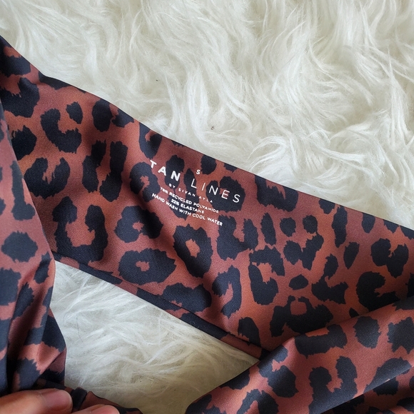 SOLD OUT Tan Lines by Sivan Ayla Leopard bandeau - Picture 2 of 5